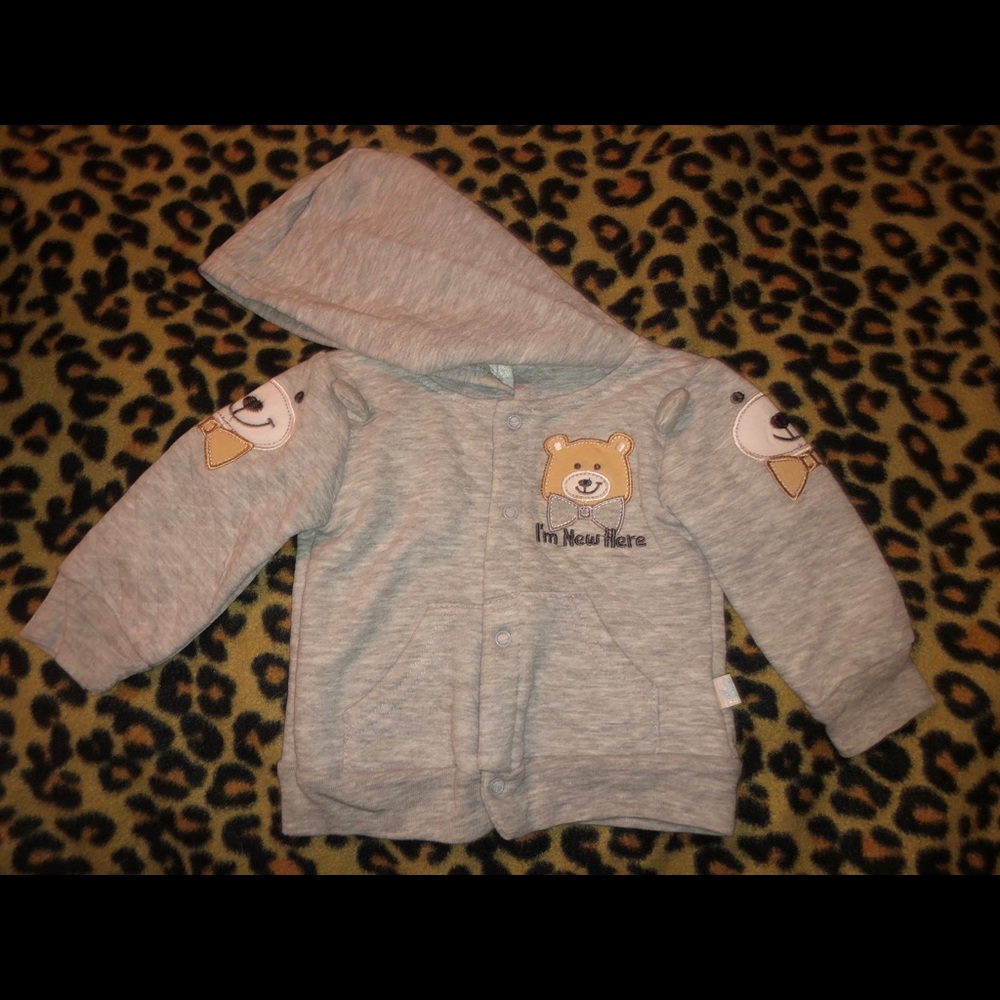 I’m new here sweater with hood